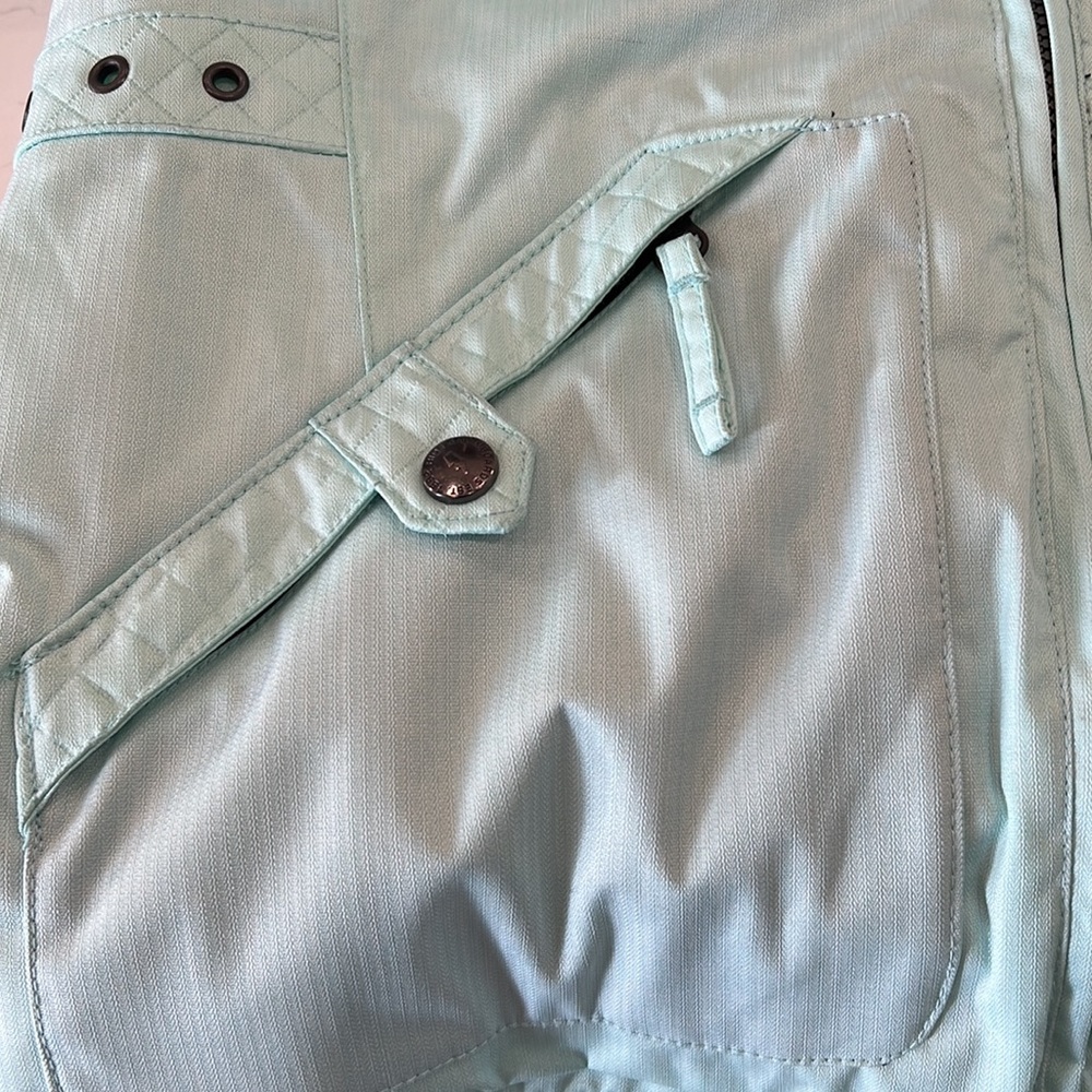 RIDE Snowboard / ski jacket. Gorgeous details. Perfect condition Worn once. - Picture 8 of 11